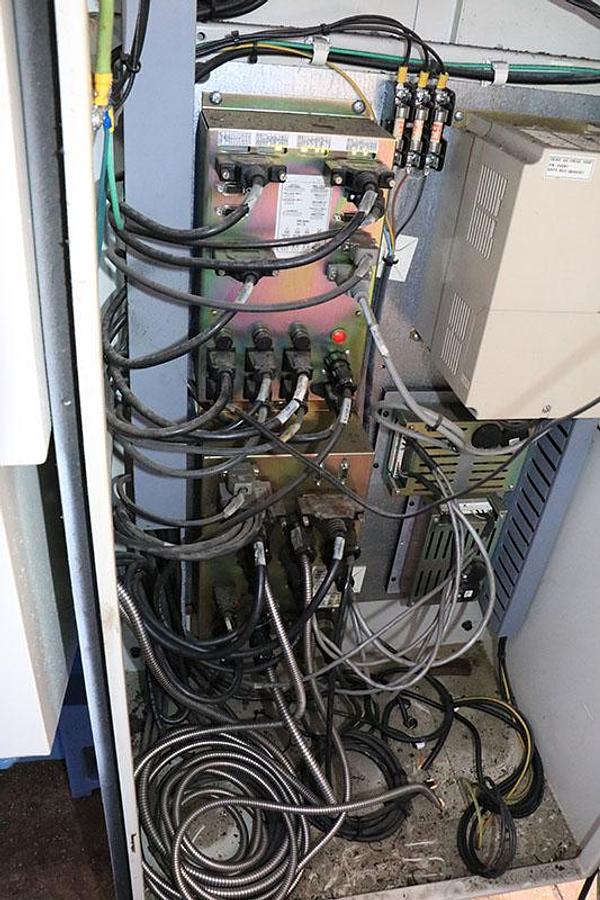 Used 2006 Southwestern Industries TRL 1840SX with Tailstock, 4 Pos. Indexable Turret, 10" Chuck, Geared, SLX Cntrl., Traking, Handwheels