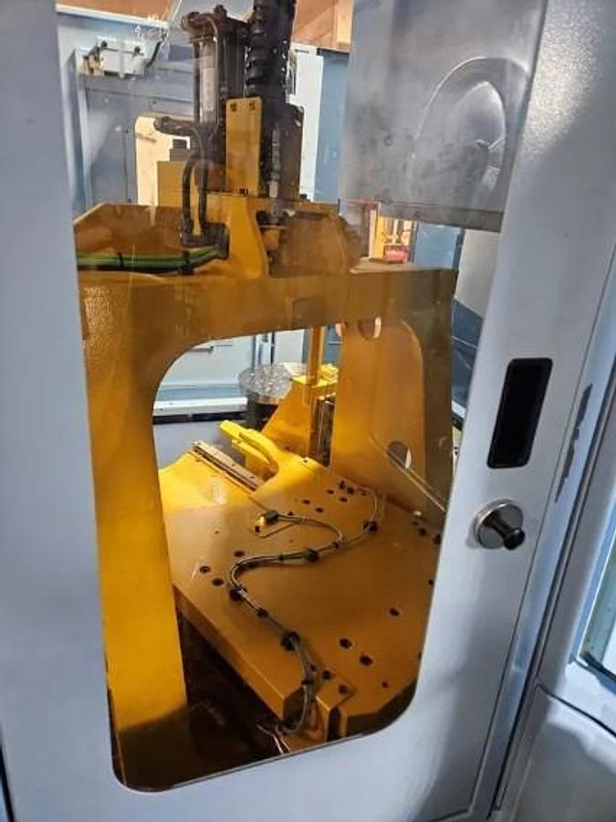 Used 2022 Matsuura MX520-PC4 5 Axis Trunnion Style VMC w/ 4 Pallets, Probing, Coolant Thru Spindle and More!!