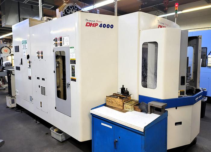 Used 2006 Doosan DHP 4000 w/ 2 Plt Changer, 1 Degree, 60 ATC, Coolant Thru Spindle, 14,000 RPM