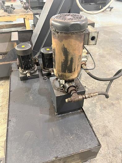 Used 2005 Mayfran Chip Conveyor for Mazak Nexus VCN-510C 