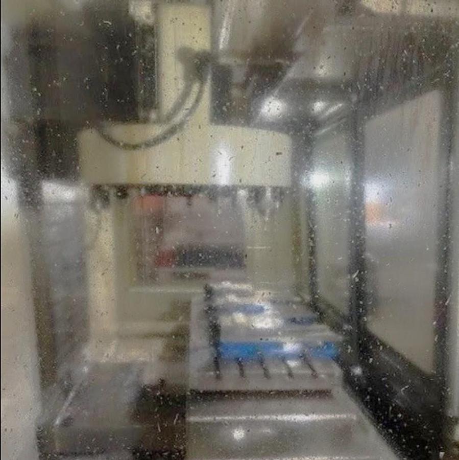 Used 2017 Haas VF4 with Haas Probing, Chip Auger, 20 Station Umbrella ATC, 8100 RPM
