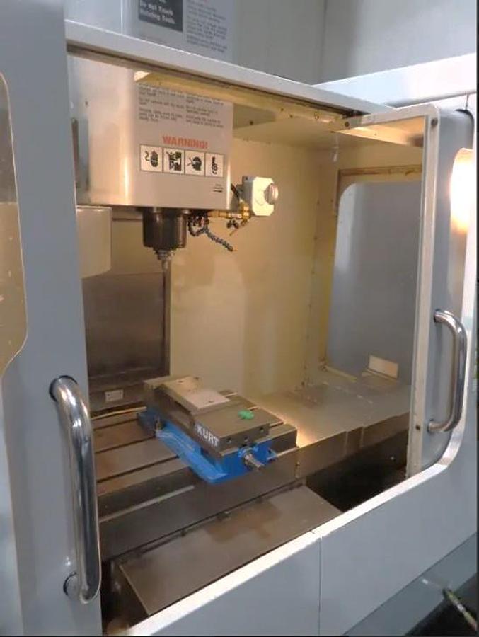 Used 2008 Haas VF2D with 10,000 RPM, Chip Auger, Programmable Coolant Nozzle, USB Port, 9734 Spindle Hours