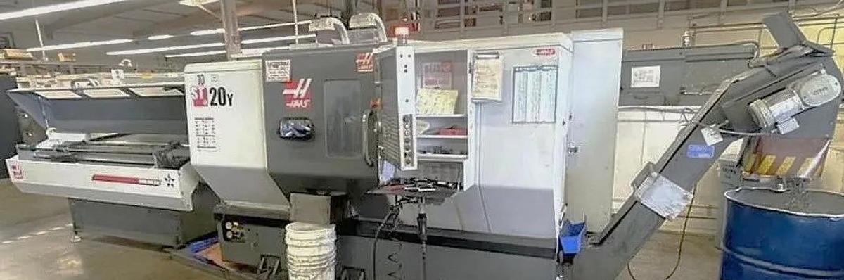 Used 2013 Haas ST-20Y with Y Axis, Live Milling, Parts Catcher, Chip Conveyor, Haas Barfeeder with Spindle Liners, Tailstock, 4800 Cut Hours