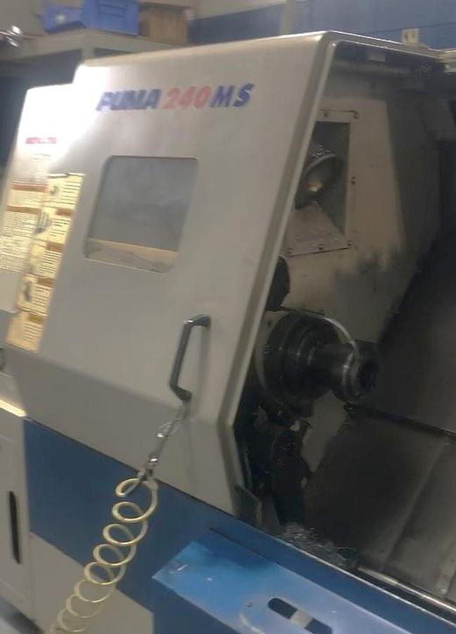 Used 2004 Daewoo Puma 240MSB with Milling Capability, C Axis, SMW Barfeed, Chip Conveyor, Parts Catcher