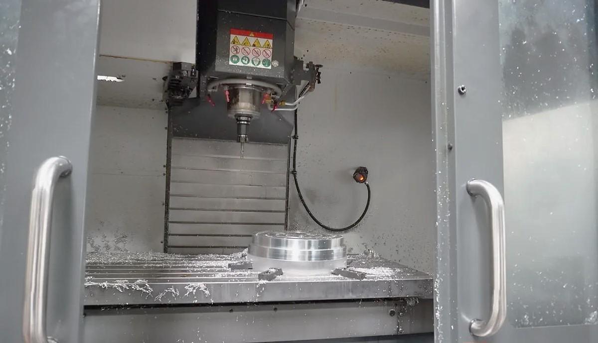 Used 2022 Haas VF3SS YT with Haas Probing, 50 Station ATC, Hi-Speed Machining, Chip Auger