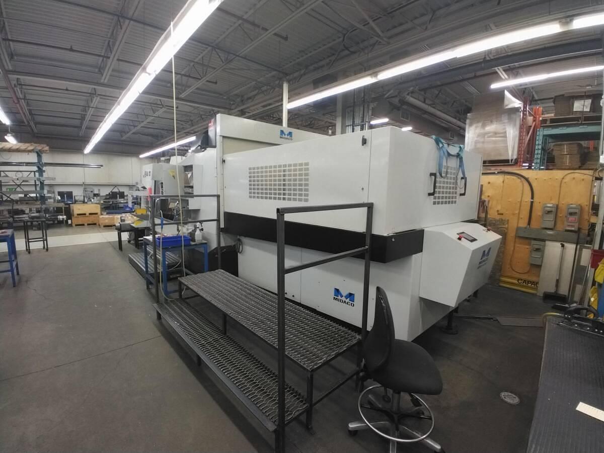 Used 2016 Haas VF9/40 with Midaco Pallet Changer (available without as well), 40 Pos. ATC, TSC, 10k RPM, 4th Axis Ready