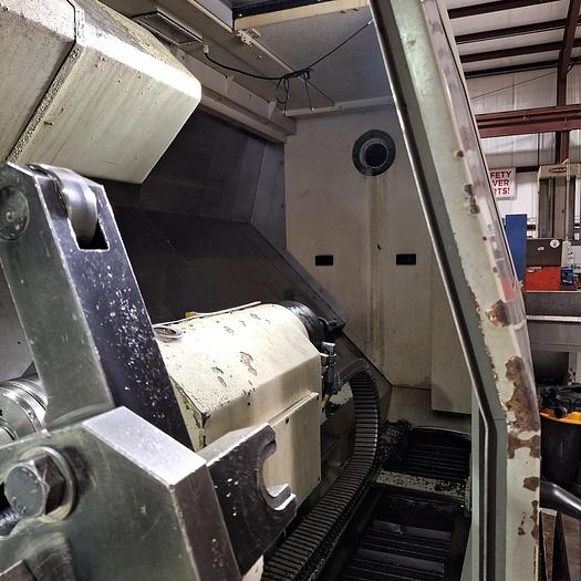 Used 2005 Daewoo Puma 700LM with Milling