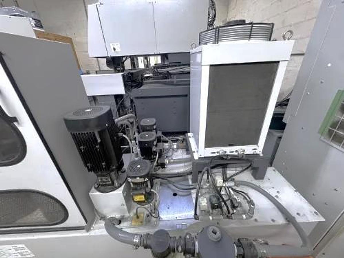 Used 2015 Mitsubishi MV2400S with 4 Axis Simultaneous Cutting, U & V Axis, Auto Threading, Submerged Cutting, Deionized Water System