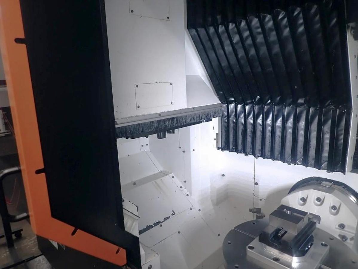 Used 2019 Mazak VC-500A-5X with Simultaneous 5 Axis, High Press. Coolant, Tool Probe, Chip Conveyor, 2000 Cutting Hours