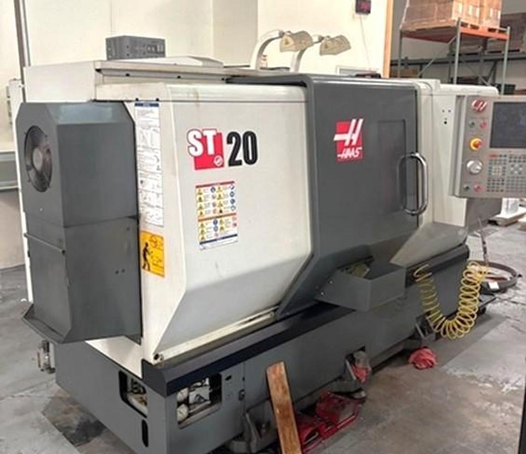 Used 2012 Haas ST-20 with Tailstock, Chip Conveyor, Parts Catcher, 8" Hydr. Chuck