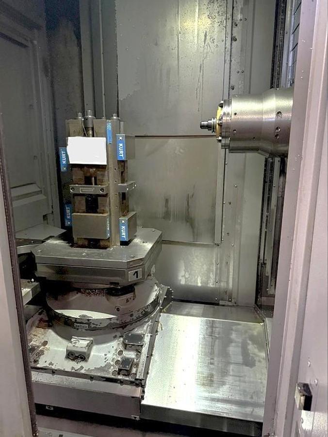 Used 2015 OKK HMC-500 with Full 4th Axis, 60 Station Tool Changer, CAT40 Big Plus Spindle, High Press. Coolant Thru Spindle