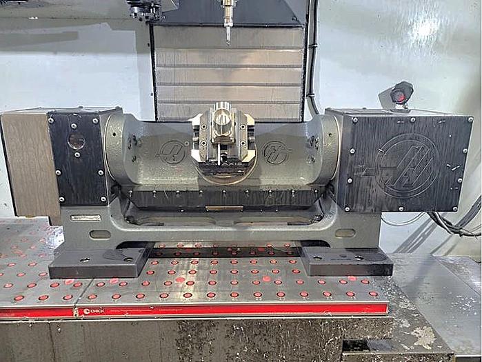 Used 2020 Haas VF4SS with Trunnion Style 4th/5th Axis Table, Probing, Conveyor