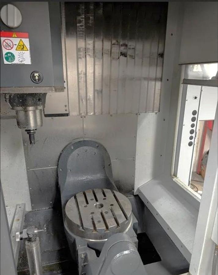 Used 2022 Haas UMC-500 with 15,000 RPM Spindle, Coolant Thru Spindle, Haas Probing, 30 Station ATC, High Speed Machining