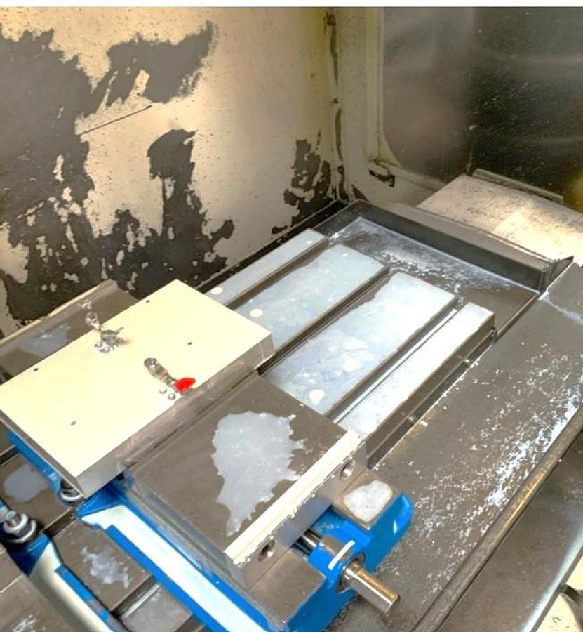 Used 2005 Haas VF2SS with 24 Pos. Side Mounted ATC, Prog. Coolant, Chip Auger, 12,000 RPM