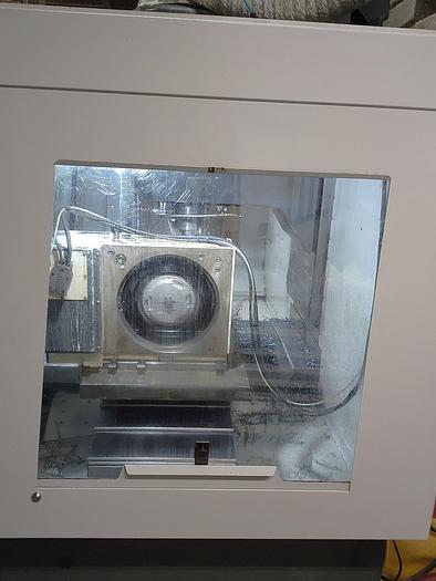 Used 2016 Haas VF5/50 50 Taper VMC