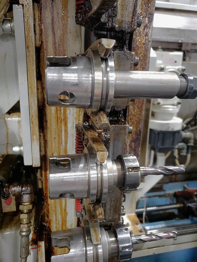 Used 1999 Mazak Integrex 200Y 5 Axis Mill/Turn Lathe with 10,000 RPM Mill Tools