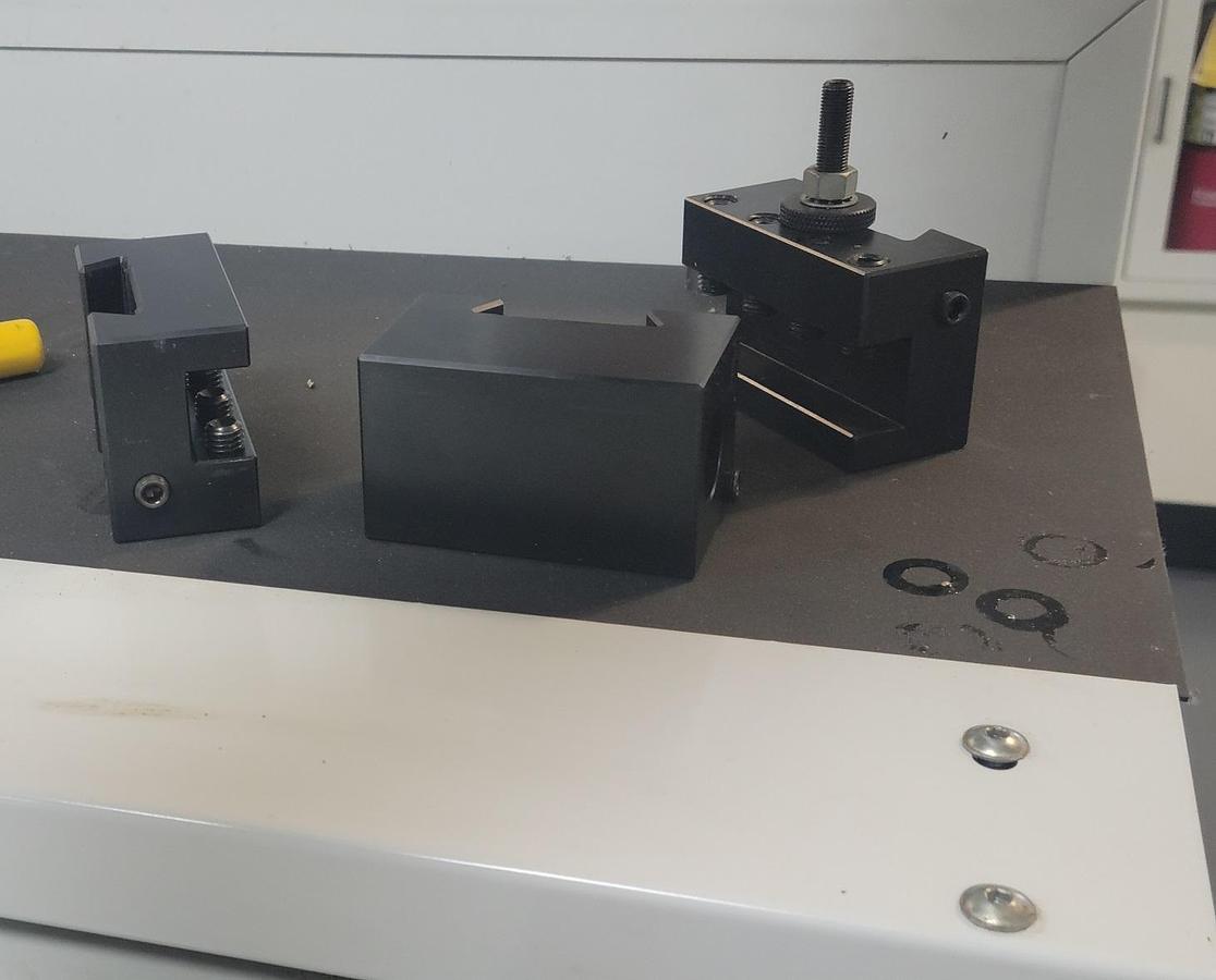 Used 2017 Haas TL-1 with 4 Station Turret, Tailstock, 8" Chuck, Coolant Tank/Pump, Low Hours !!