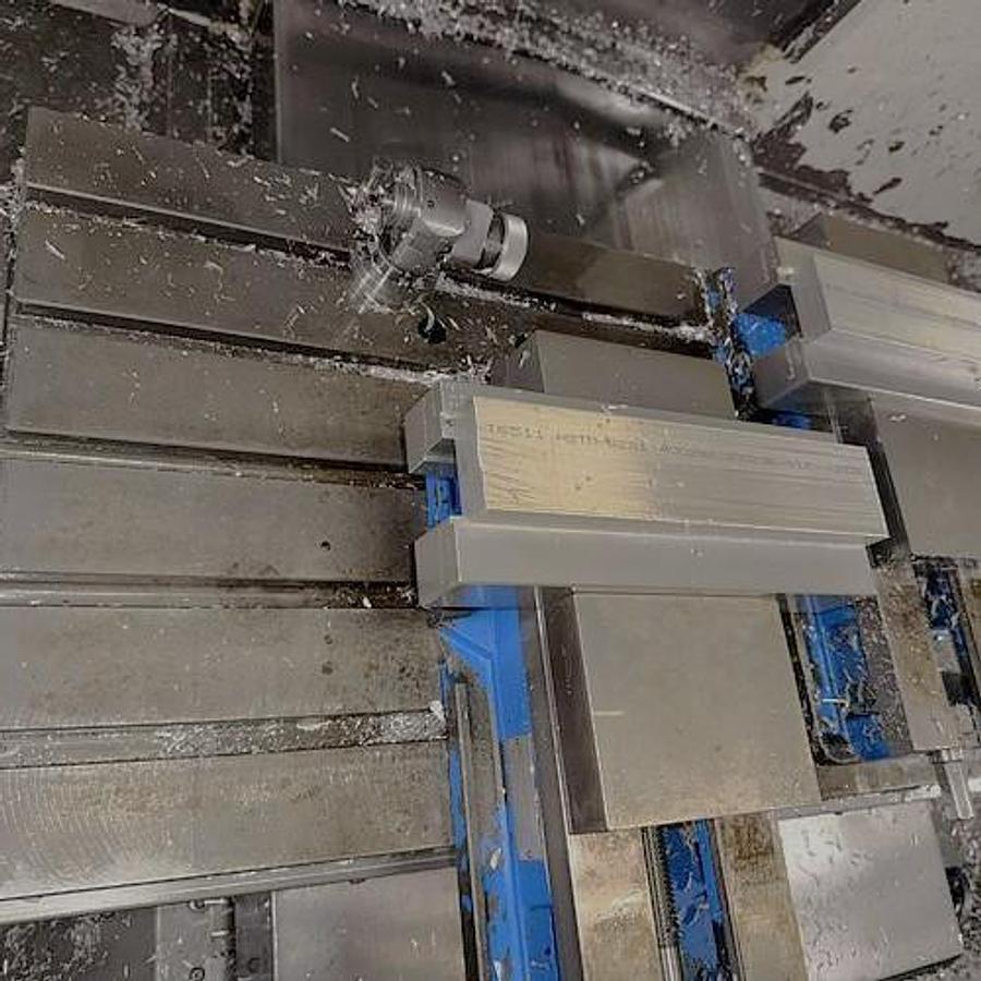 Used 2008 Haas VF-3SS with Haas Probing, 4th Axis Drive, Prog Coolant, Auger, High Speed Machining, 24 Station Tool Changer, 12k RPM