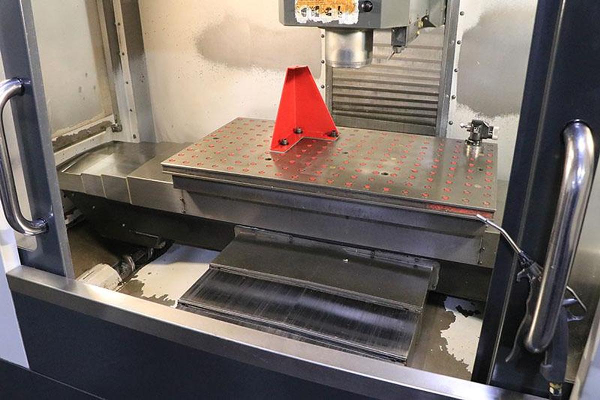 Used 2010 Haas VF-2SSYT