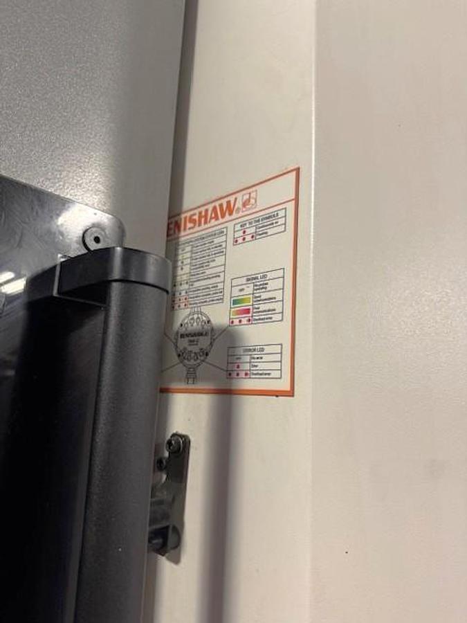 Used 2017 Okuma MB-4000H with 6 Station Rotary Pallet Changer, Full 4th Axis Rotary Tbl, 15k RPM, HSK63 Tpr., HPC, Probing, 64 Pos ATC