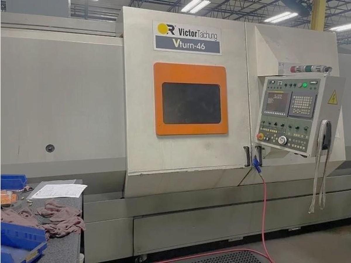Used 2012 Victor Taichung VTurn 46 Heavy Duty CNC Lathe with 32" sw, 69" cc, 4.52" Bar Capacity, 68 HP, 15" Chuck, 4 Spd Gearbox