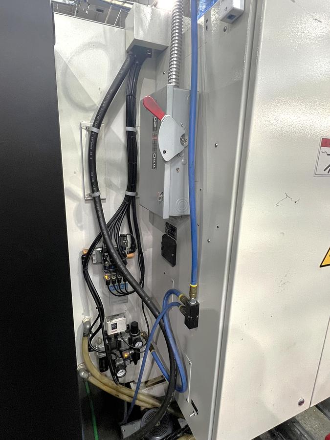 Used 2010 Chevalier Quick Precision QP1620-L VMC with Rigid Tapping, 15,000 RPM, Hi-Spd Machining, BT30 Taper, 20 Pos. ATC, Fanuc 0i-MD Control