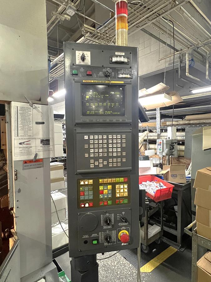 Used 2003 Enshu S-400 Vertical Machining Center with 2 Pallet Changer, Fanuc 18M, 8000 RPM, RJH, CAT40, 20 Station ATC, Chip Auger