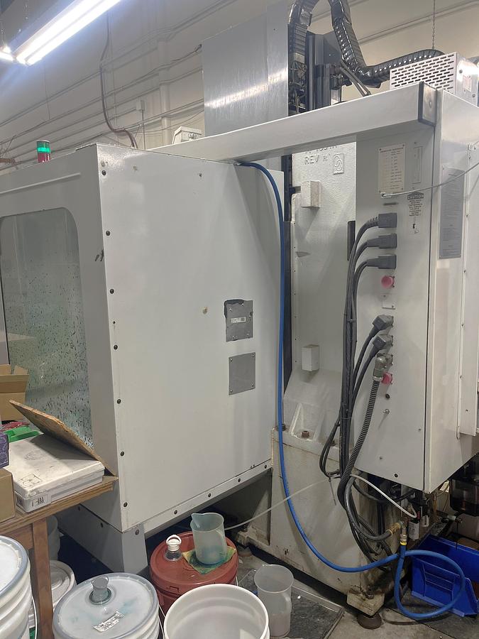 Used 1996 Haas VF0 wioth 4th Axis Wiring, Floppy Drive, Coolant System, Brushless Servos