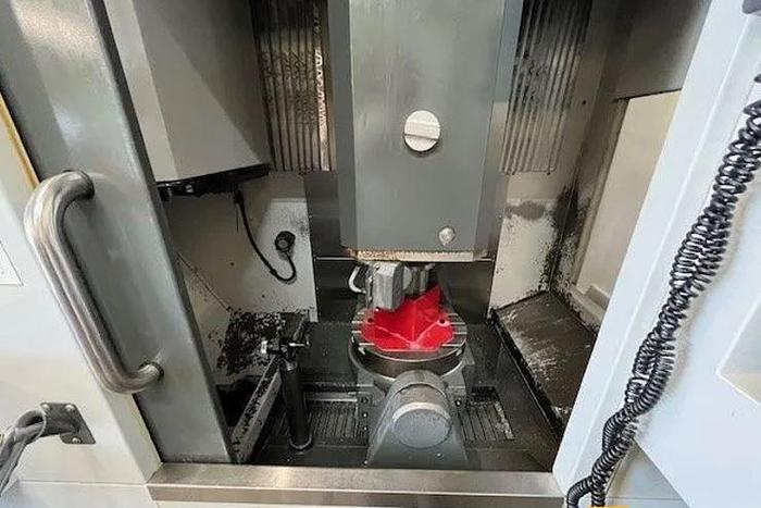 Used 2020 Haas UMC-500