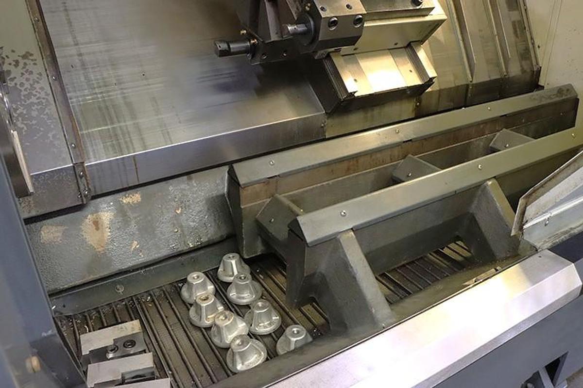 Used 2012 Haas ST-40 Chucker with 15" Hydr. Chuck, Tool Presetter, Chip Conveyor, 4" Bar Capacity, Some Tool Holders (no tailstock)