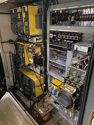 Used 2002 Toshiba TMD-13 with Live Tooling