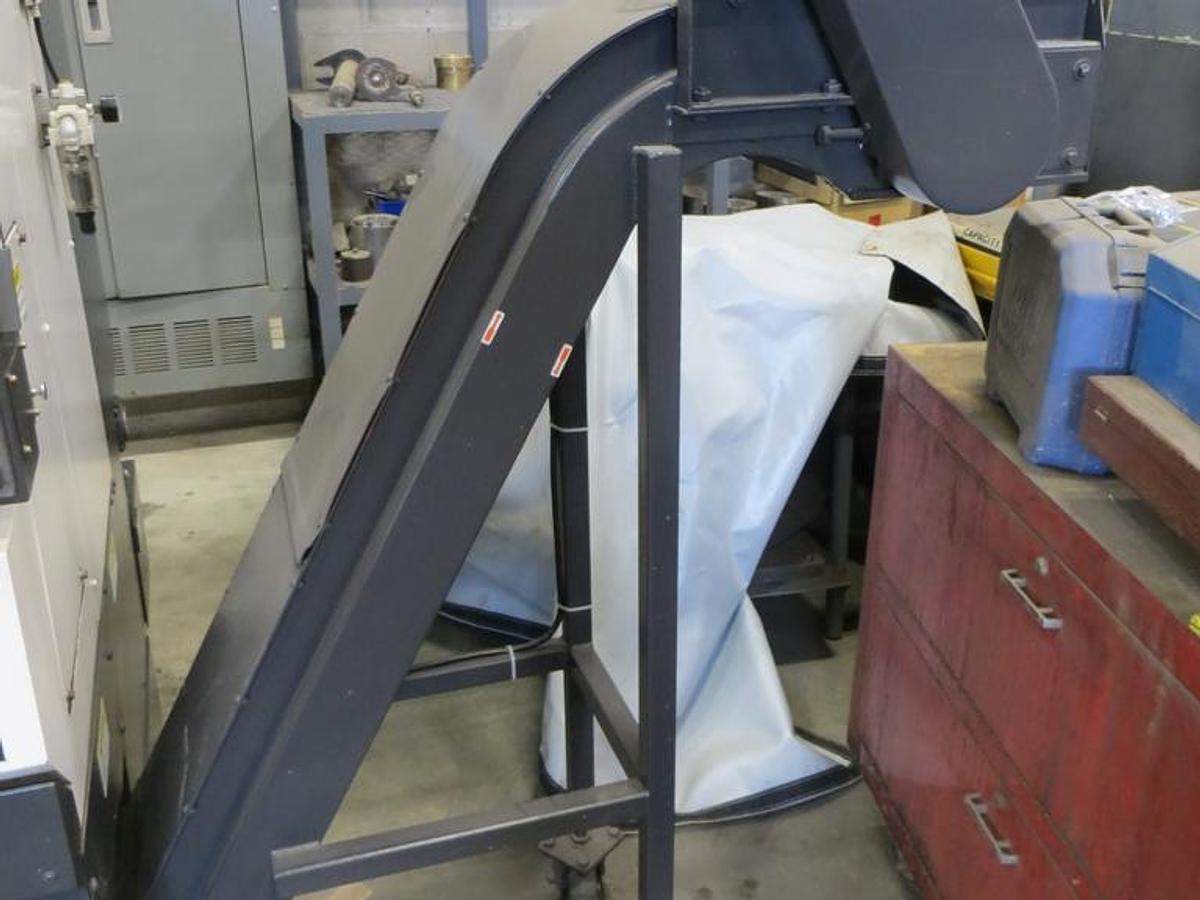 Used 2014 Okuma Genos L250E