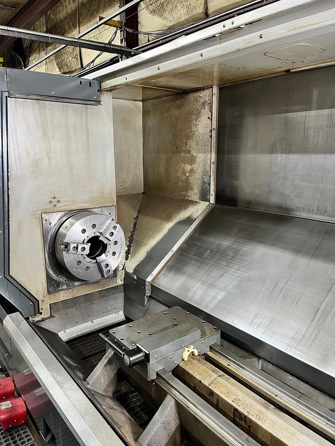 Used 2012 Haas ST-40LB with Long Bed, 6.5" Bar Capacity, Steady Rest Provision, 18" Chuck, Conveyor, Tailstock