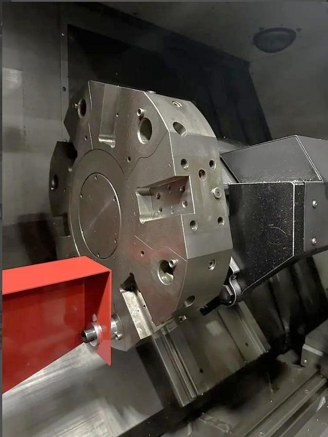 Used 2015 Haas ST-40 with Live Milling/C Axis, Tool Presetter, Tailstock, 4" Bar Capacity, 15" Hyd Chuck, Chip Conveyor