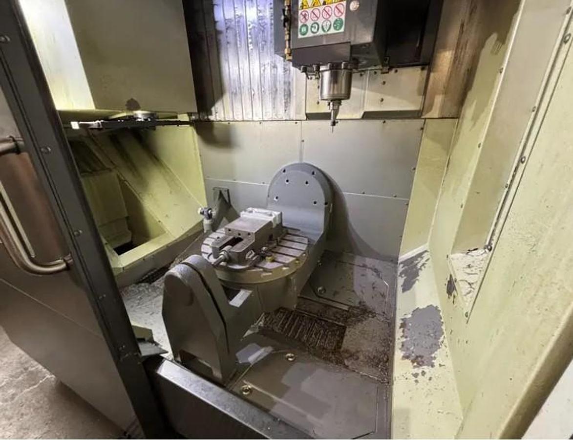 Used 2019 Haas UMC-750SS