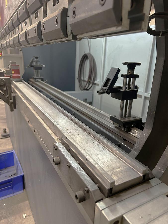 Used 2013 JMT Model PBF 2560 Hydraulic Press Brake