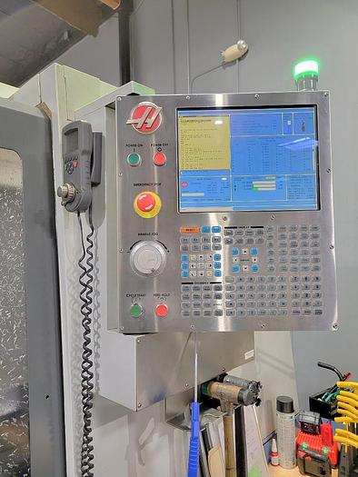 Used 2011 Haas VF9/40  w/Pallet Changer