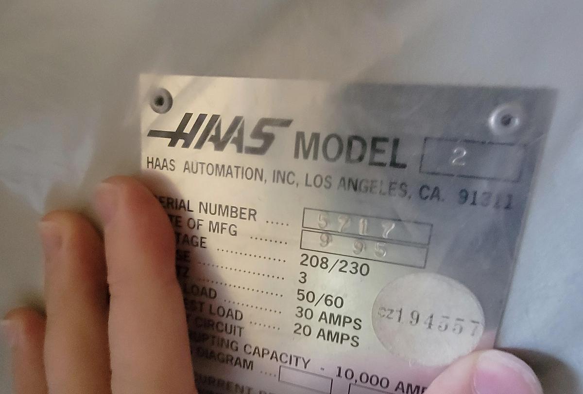 Used 1996 Haas VF-2B with Haas HRT-210 4th Axis Rotary Table, Newer Spindle, Newer LCD Monitor and Lube System