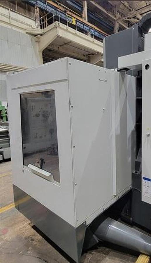 Used 2018 Haas VF2SS with Haas Probing, 30 Station ATC, Chip Auger, PCool, ONLY 1062 Cutting Hours