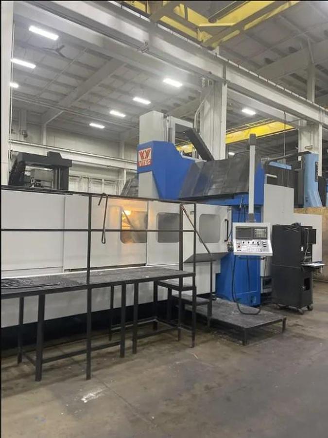 Used 2006 Visionwide VTEC VF-4000 Bridge Style VMC, 165"x90"x40", CAT50, 6000 RPM, 40 ATC, New Spindle in 2024