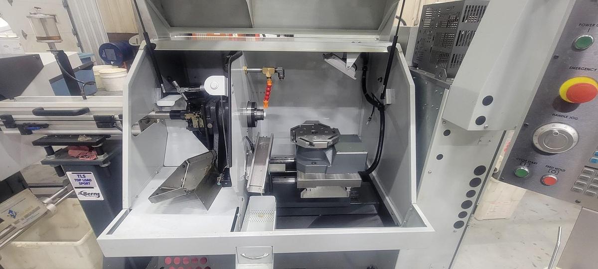 Used 2017 Haas CL-1 Chucker Lathe with 8 Station Turret, Haas Autoload Barfeed, 5C Spindle Nose, 1" Bar Cap., Parts Catcher