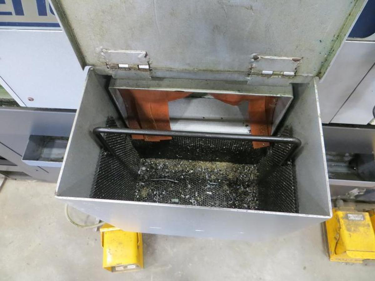 Used 2014 Okuma Genos L250E