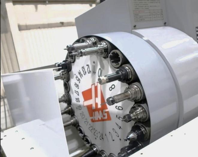 Used 2003 Haas VF-2D with 4th/5th Axis Tables, Pcool, Auger