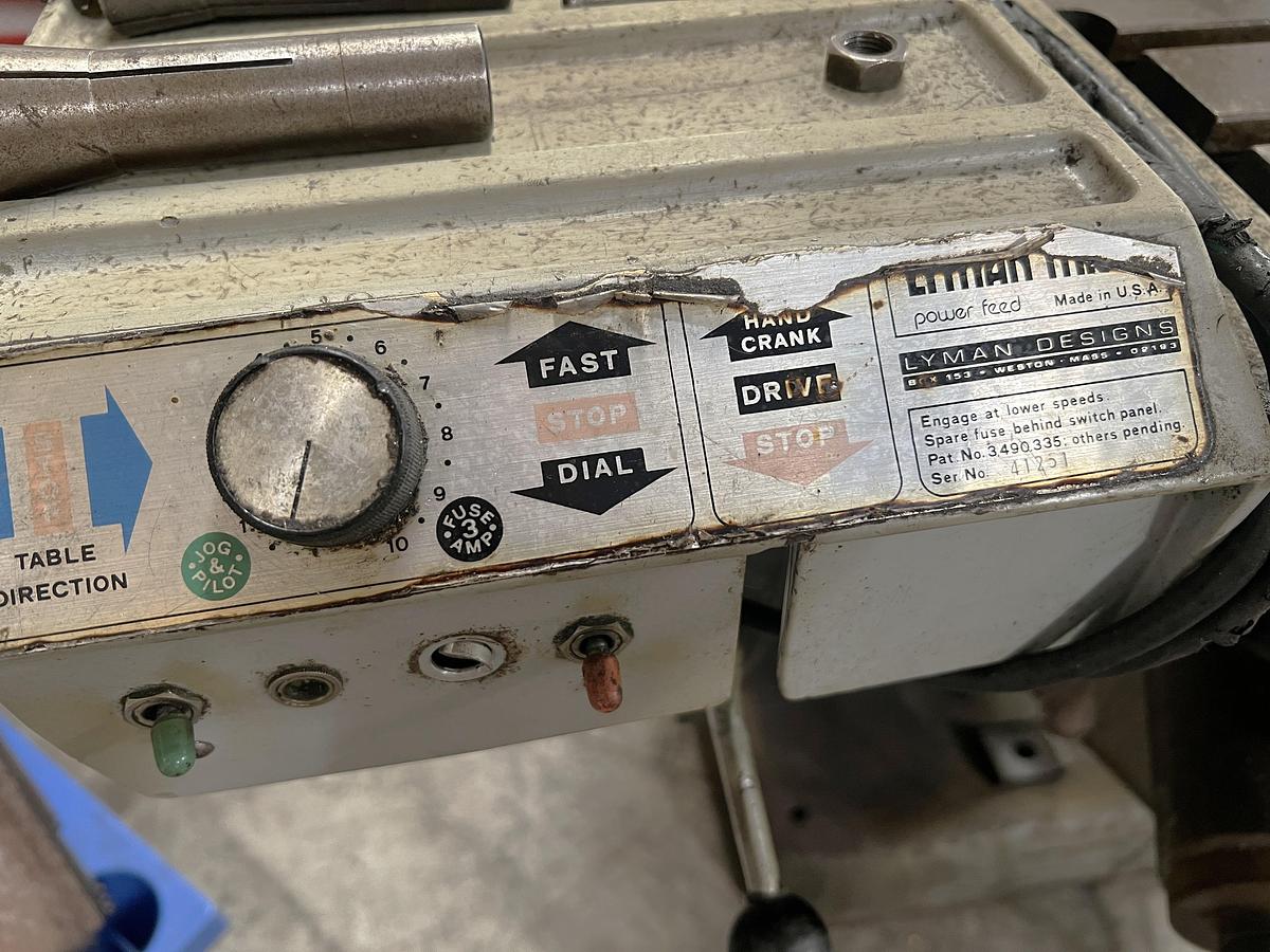 Used 1970 Bridgeport Series I Manual Knee Mill with 1 HP Motor,