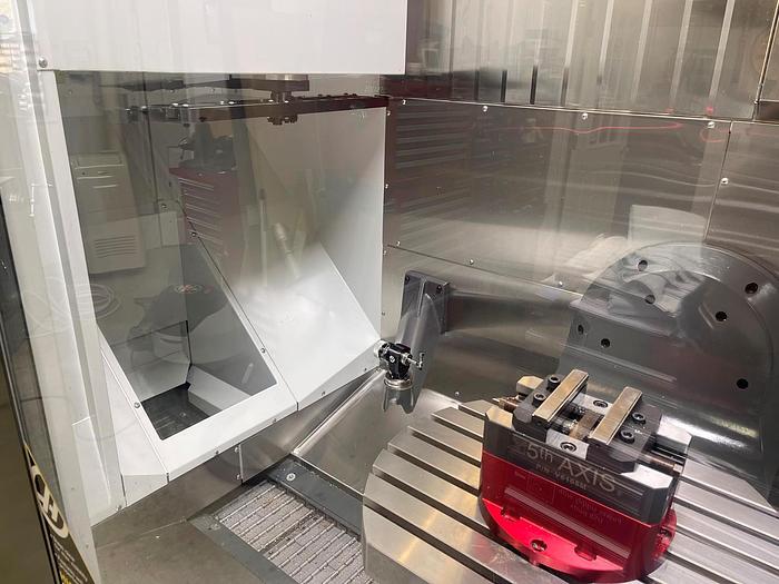 Used 2015 Haas UMC-750