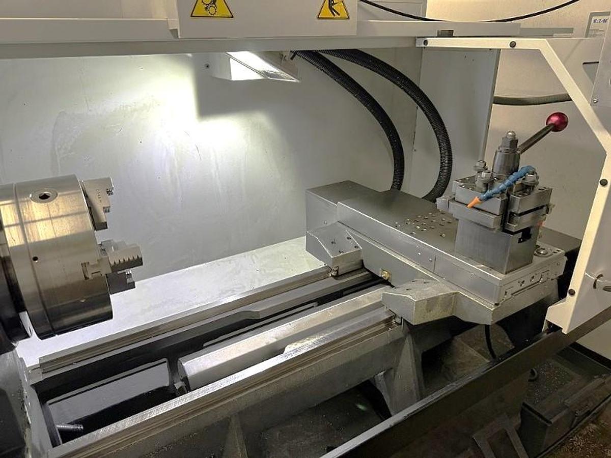 Used 2015 Haas TL-1 Chucker with A2-6" Nose, 3.5" Big Bore, Tool Post, 8" Chuck, 2000 RPM, Coolant, USB Port