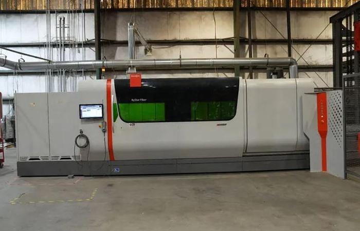Used 2019 Bystronic Bystar 3015 10,000 Watt Fiber Laser with Upgraded V2 Cutting Head, Dual Pallets, Chiller, Dust Collector