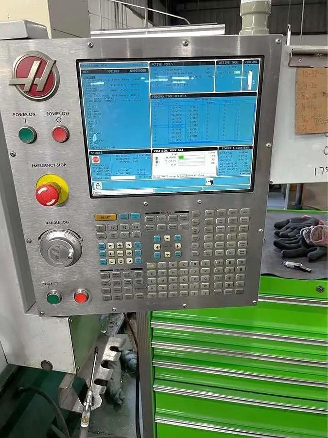 Used 2011 Haas ST-20 with Tailstock, Haas Servo 300 Barfeeder, Chip Conveyor, Tool Presetter, Collet Chuck, Mist Buster