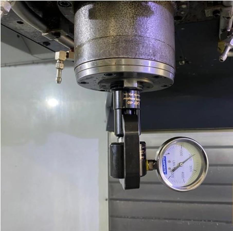 Used 2018 Haas VM-6 with Haas TR310 Trunnion Table, Probing, Coolant Thru Spindle, Z Axis Riser