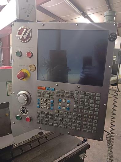 Used 2012 Haas TL-2 with Tailstock, 10" 3 Jaw Chuck, Tool Post, Chuck Guard, Manual Hand Wheels